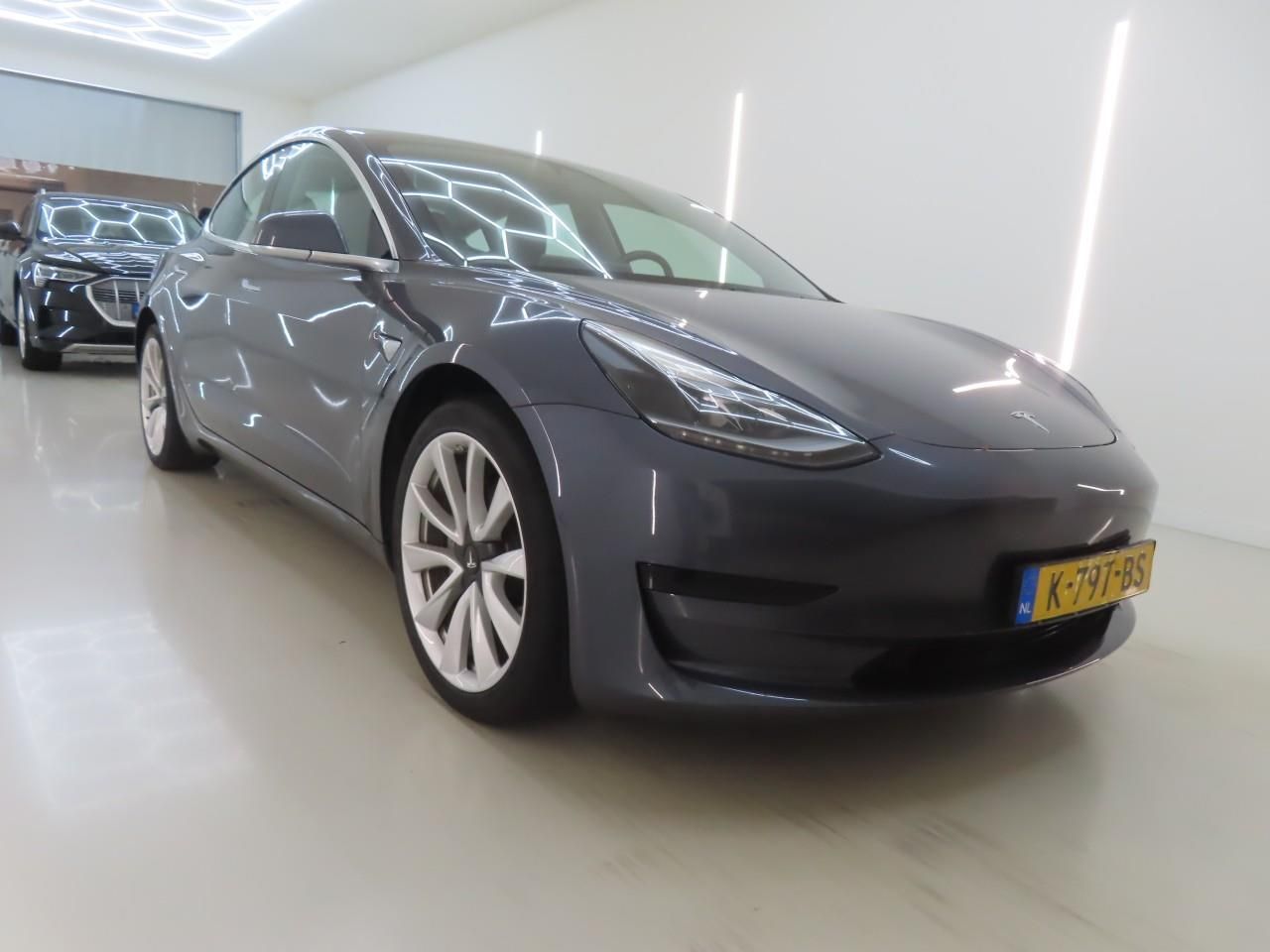 Tesla Model 3 Standard RWD Plus 88,5% SoH [ LFP-ACCU+A imagem 3