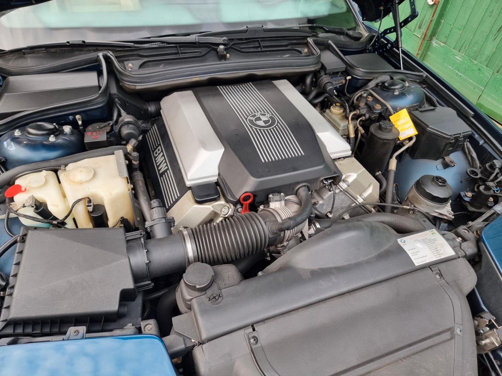 Fahrzeugabbildung BMW 840Ci Schalter/Komplett Individual/Der Schönste?