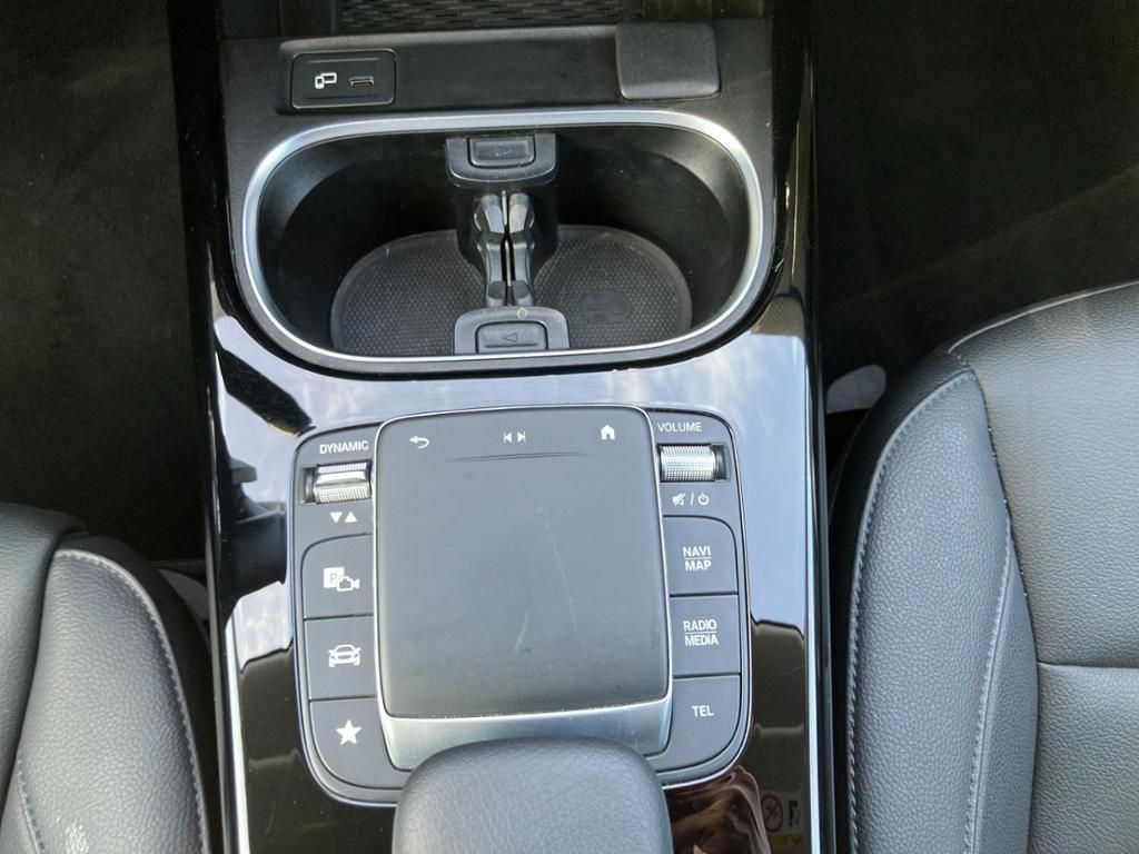 Fahrzeugabbildung Mercedes-Benz A 250 e Kompaktlimousine Night Paket*Kamera*LED