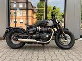 Triumph Bonneville BOBBER * 2025 * - MOTORRAD BOBBER