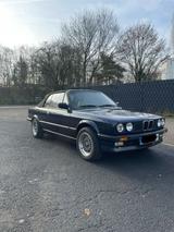 BMW 325 i Cabrio - BMW 325 in Solingen