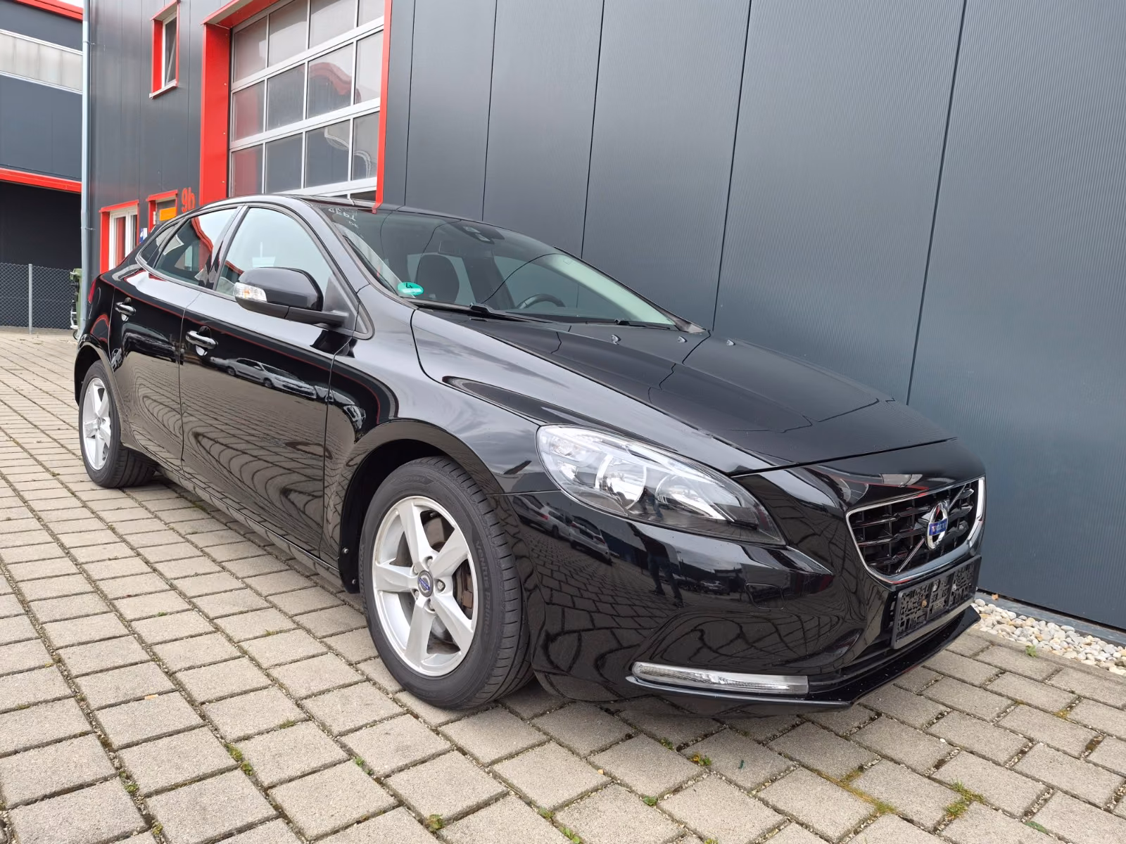 Volvo V40 2.0 Navi Klimaaut. 17"