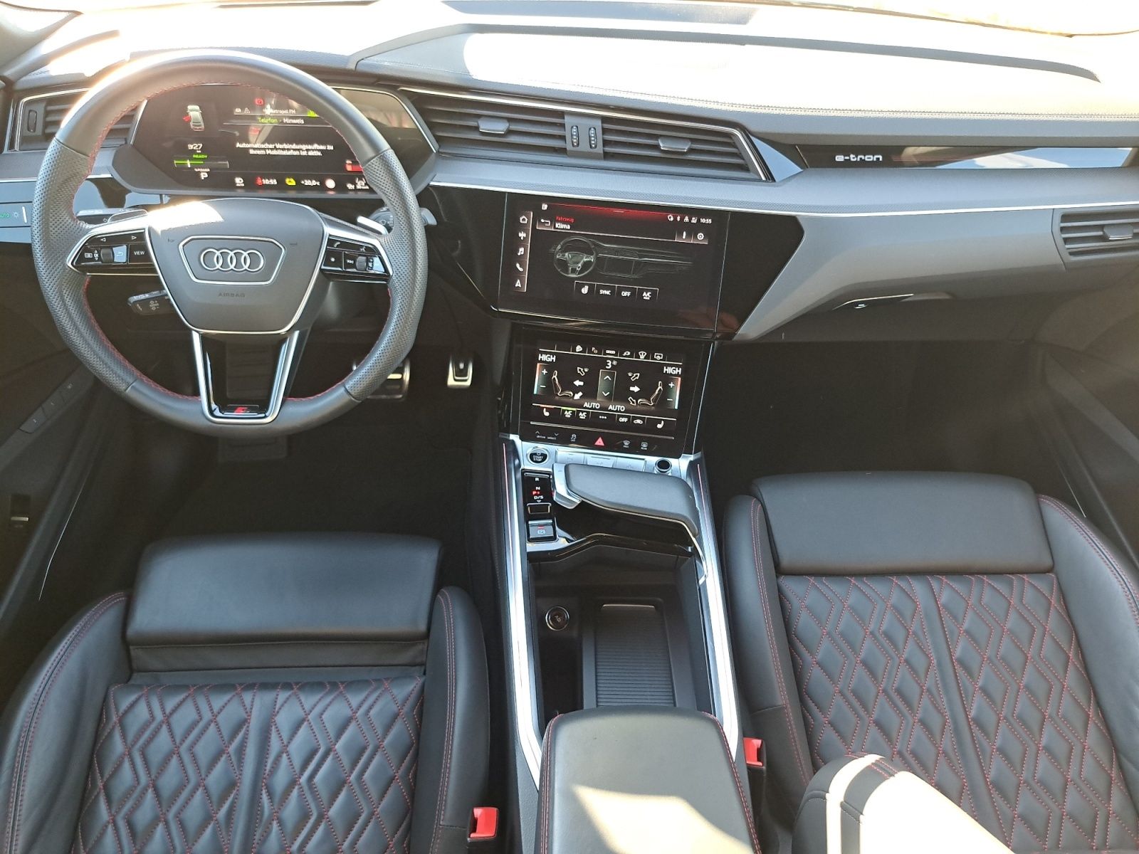 Audi Q8 e-tron - Bild 21