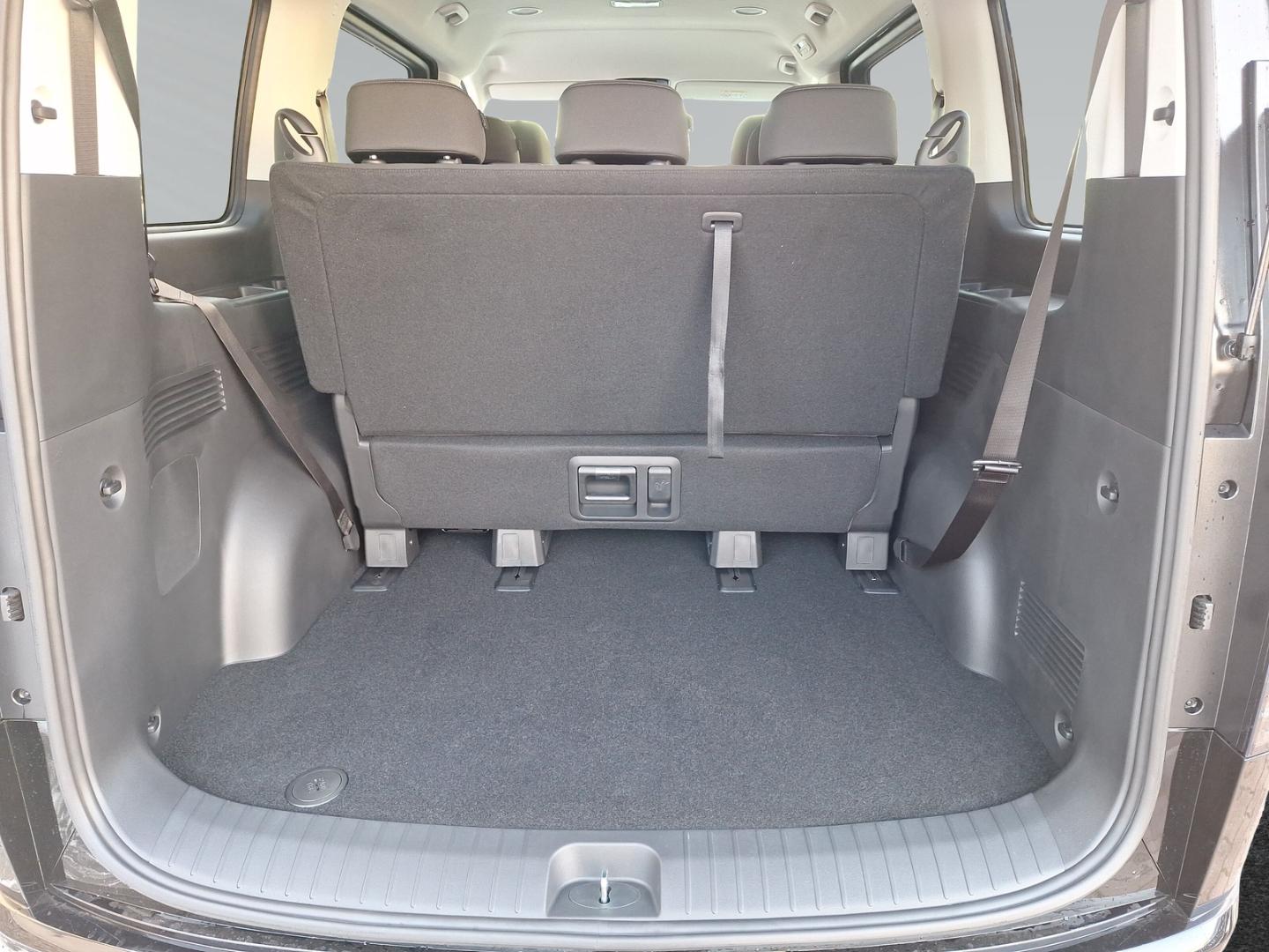 Hyundai STARIA Hybrid AT TREND 9-S LED Navi 360° Privacy
