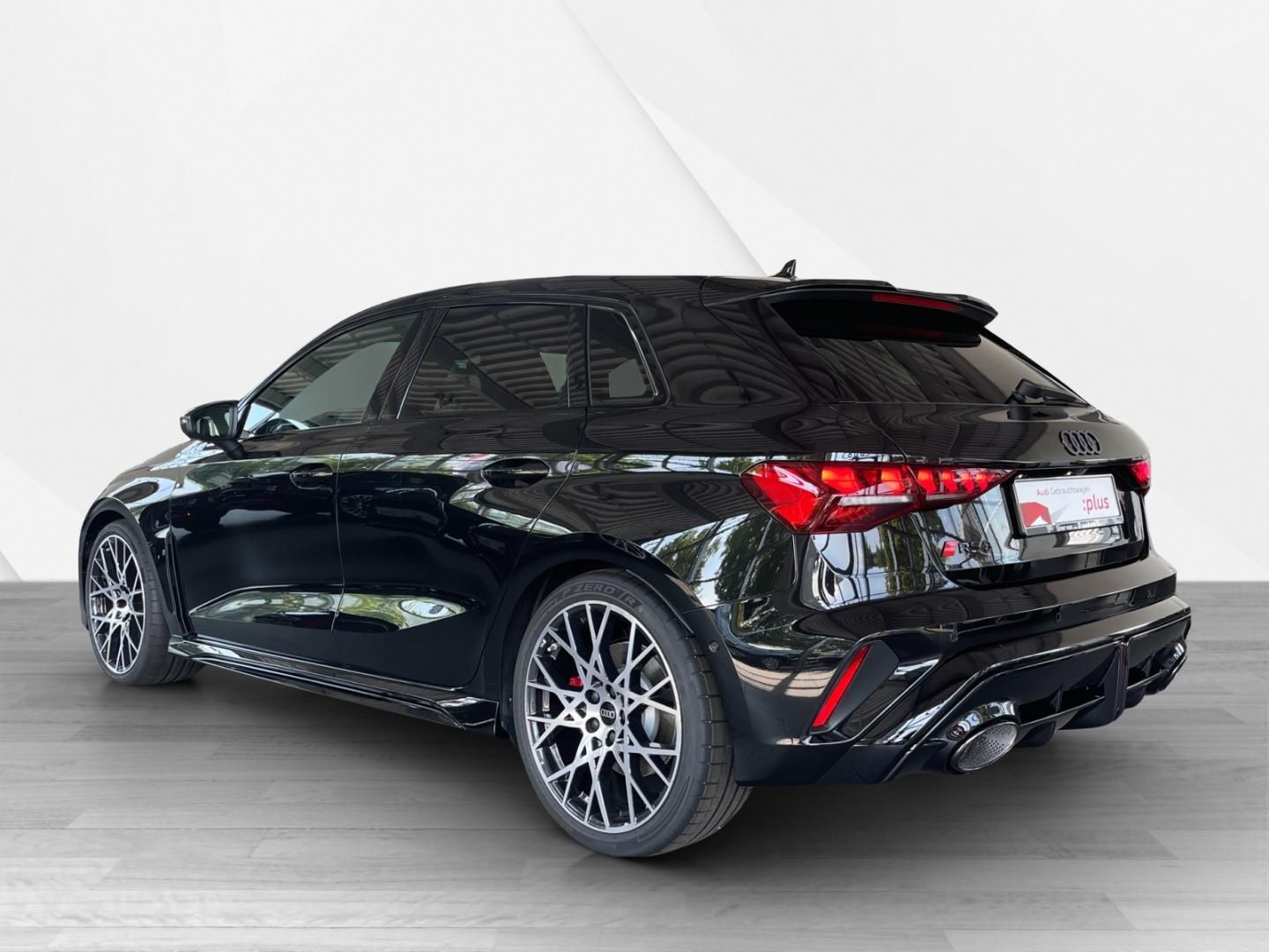 Fahrzeugabbildung Audi RS 3 Sportback RS-Sportabgasanl., 280 km/h, Komf