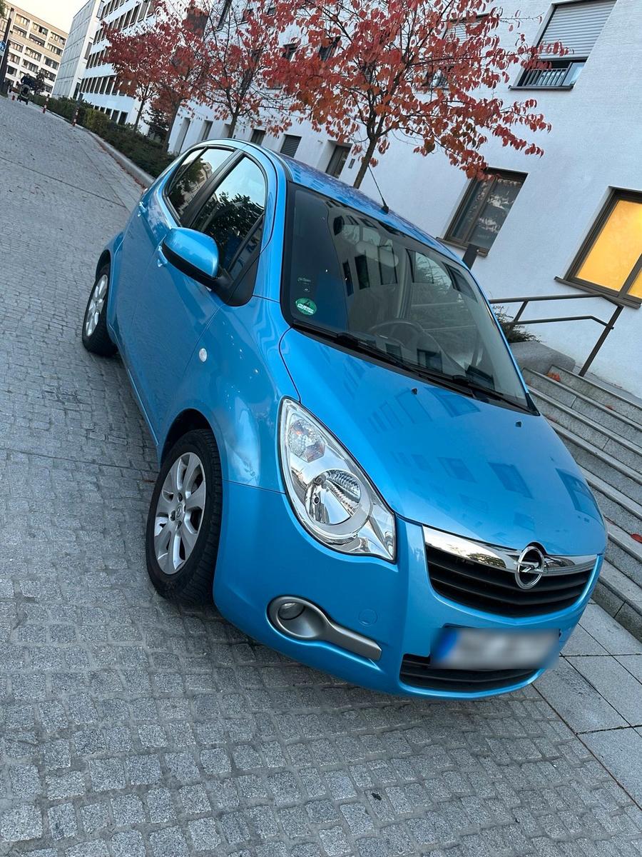 Opel Agila