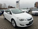Opel Astra J Lim. 5-trg. 150 Jahre ** TÜV NEU ** - Opel Astra 150 jahre mit Benzin-Antrieb