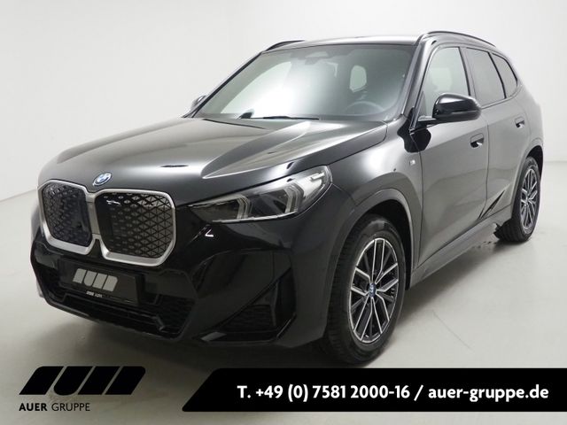 BMW iX1 eDrive20 (M-Sport Navi LED AHK Leder Shz)