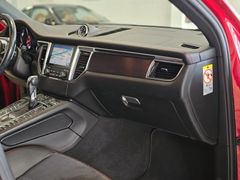 Fahrzeugabbildung Porsche Macan GTS *SPORT-CHRONO* (BOSE/PANO/CAM/SP-ABGAS