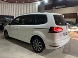 Volkswagen Sharan United Panorama/Schiebedach/LED/Navi - Volkswagen Sharan: United