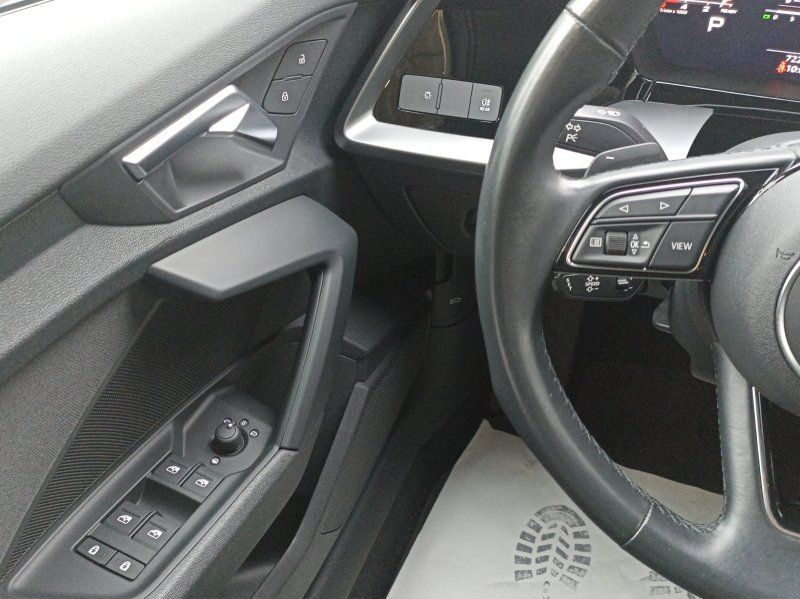 Fahrzeugabbildung Audi A3 35 2.0 TDI Sportback S-tronic  ACC+LED+NAVI+P