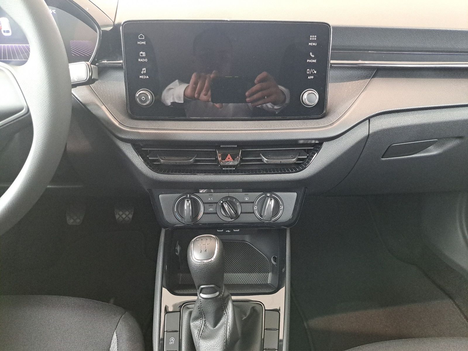 Fabia Essence 1.0 TSI Klima LED PDC