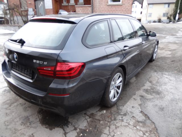 Fahrzeugabbildung BMW 520d xDrive/M Sport/HUD/Kamera/Navi/2.Hd/