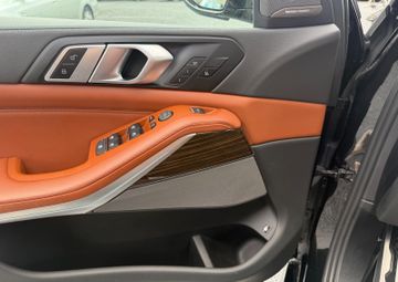 BMW X5 - 11