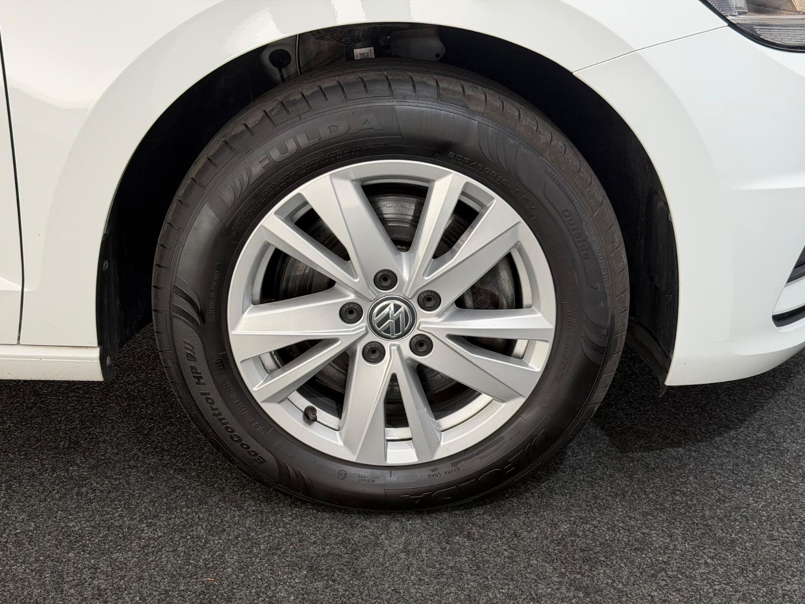 Volkswagen Touran 2.0 TDI*COMFORTLINE*ACC-SHZ-NEBEL-KLIMA 3, миниатюра 13
