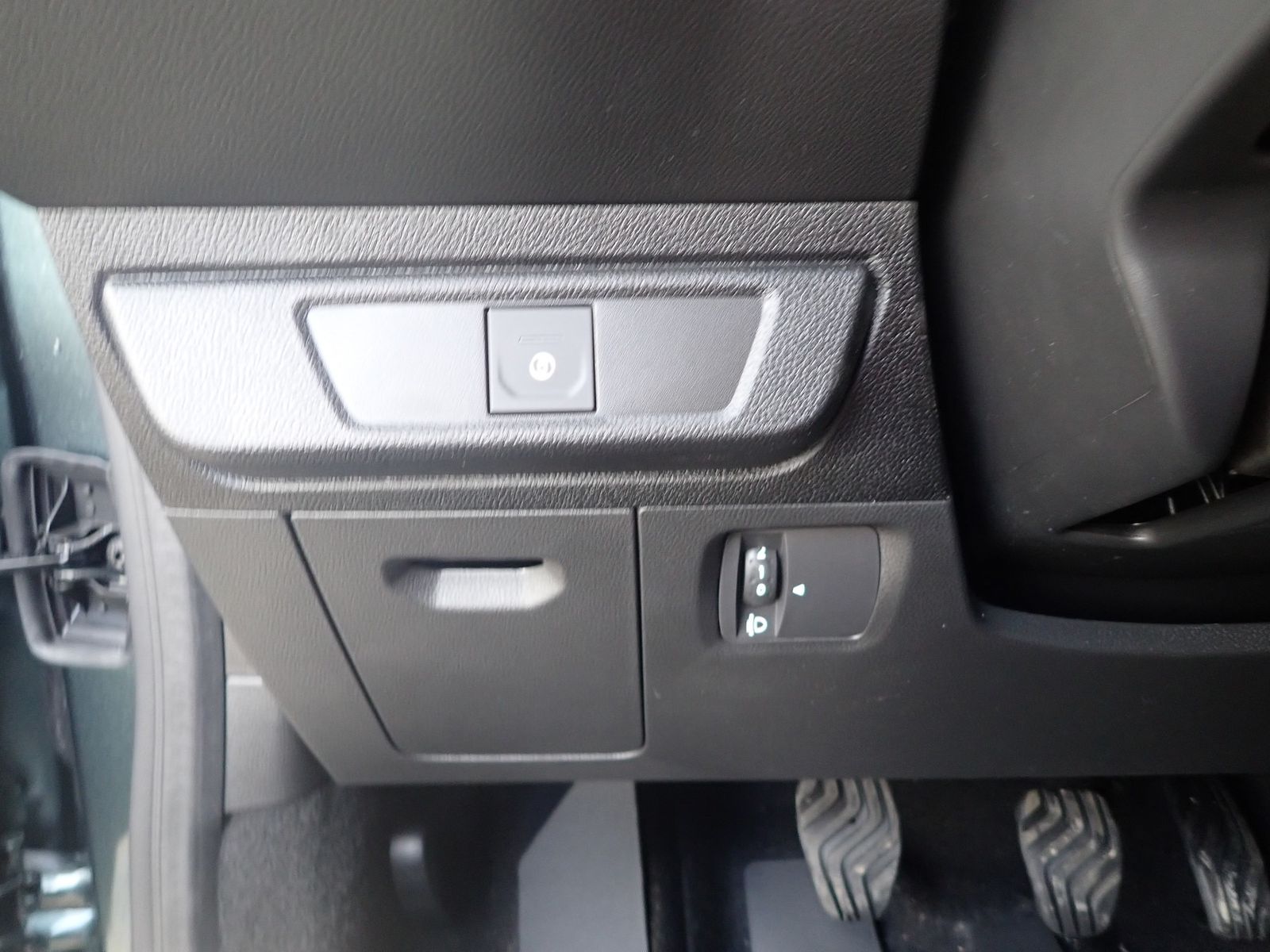 Fahrzeugabbildung Dacia Jogger Extreme TCe 110 7-Sitzer