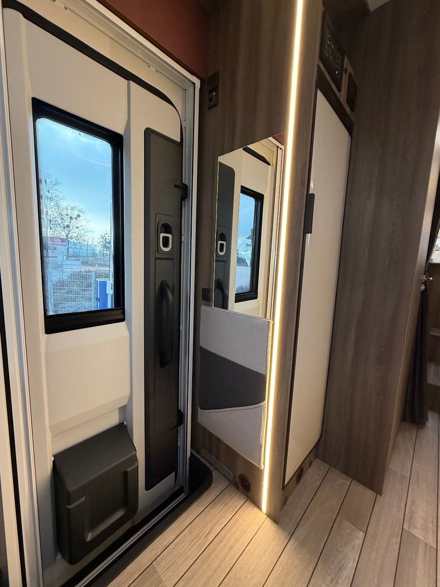 Fahrzeugabbildung Roller Team Kronos 284 M