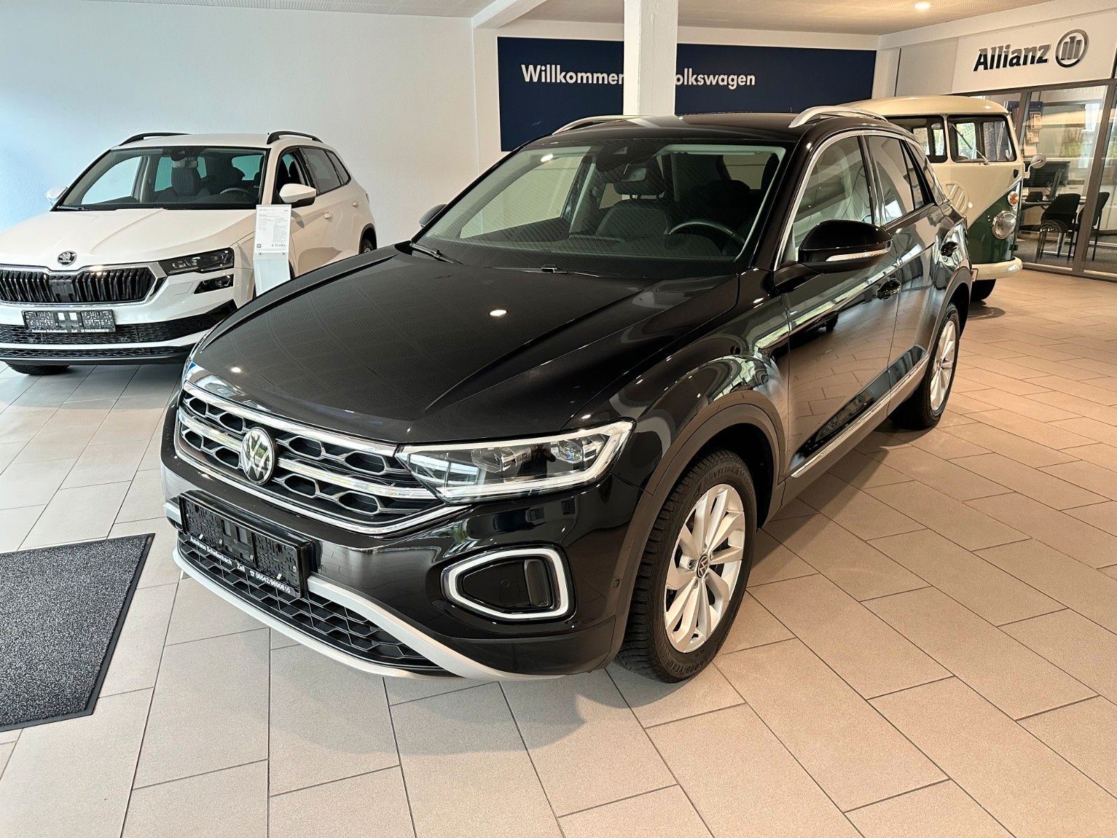 Volkswagen T-Roc Style*IQ-LIGHT*ACC*SHZ* foto 1