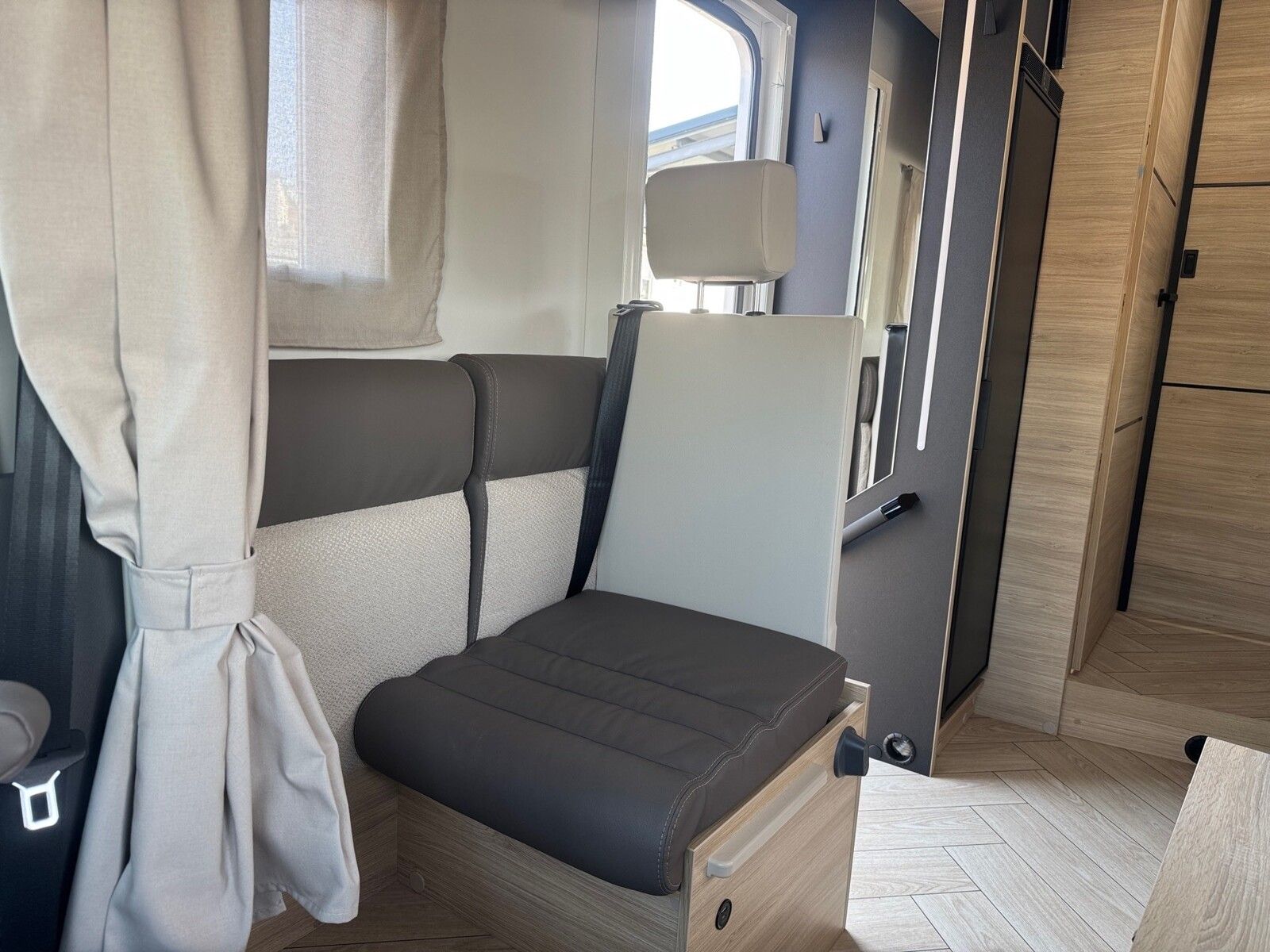Fahrzeugabbildung Chausson Teilintegriert Titanium Line 797 Dörr30YEdition