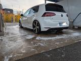 Volkswagen Golf 2.0 TSI DSG 4MOTION BMT R R - Benzin Gebrauchtwagen in Erlangen