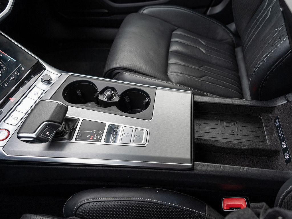 Fahrzeugabbildung Audi S6 Avant 3.0 TDI quattro AHK MATRIX PANO B&O