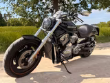 Harley-Davidson V-Rod - HARLEY-DAVIDSON 2005 V ROD