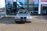 BMW 318i Touring 8-fach Sitzheizung Klima PDC - BMW 3er Reihe aus 2005: Kombi