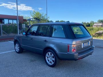 Land-Rover Range Rover - 2