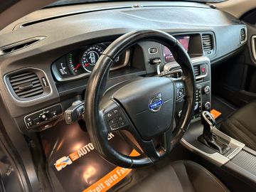 Volvo V60 Kombi Linje Business *Navi*Klima*AHK*Xenon*