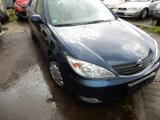Toyota Camry - Toyota Camry mit Benzin-Antrieb: Limousine