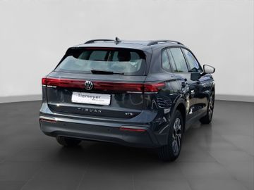 Volkswagen Tiguan - 3