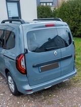 Renault Kangoo TCe 130 Intens 2022 - Renault Kangoo mit Benzin-Antrieb: Kleinbus, 1.2