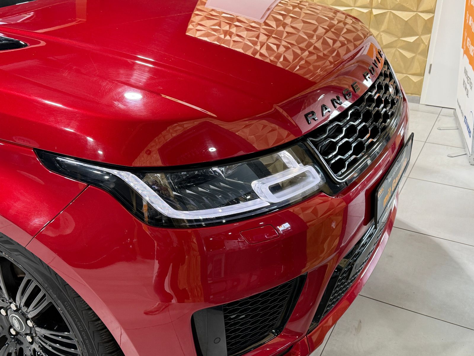 Fahrzeugabbildung Land Rover Sport HSE Dynamic D300/PANO/KAMERA/MERIDIAN