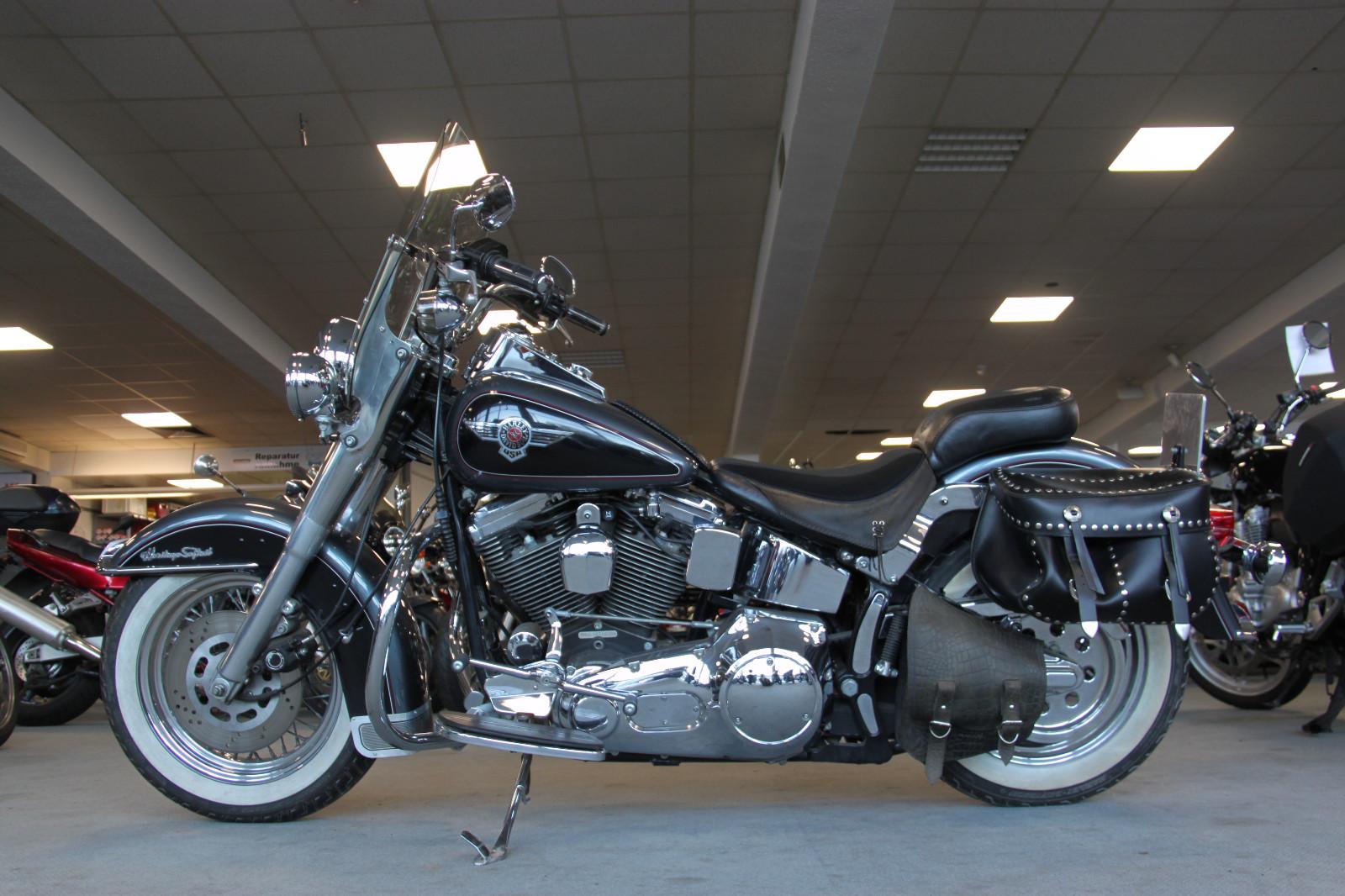 Harley-Davidson FXSTN Heritage Softail Nostalgia 2.Hand!