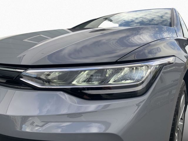 Golf VIII 1.5 eHybrid DSG ENERGY LED+AHK+HUD+DCP