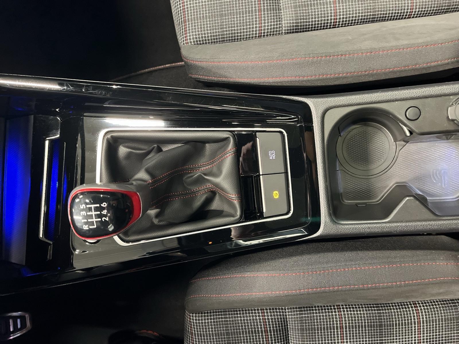 Volkswagen Golf VIII GTI 2.0 TSI LED PDC Pano SD SHZ, миниатюра 17