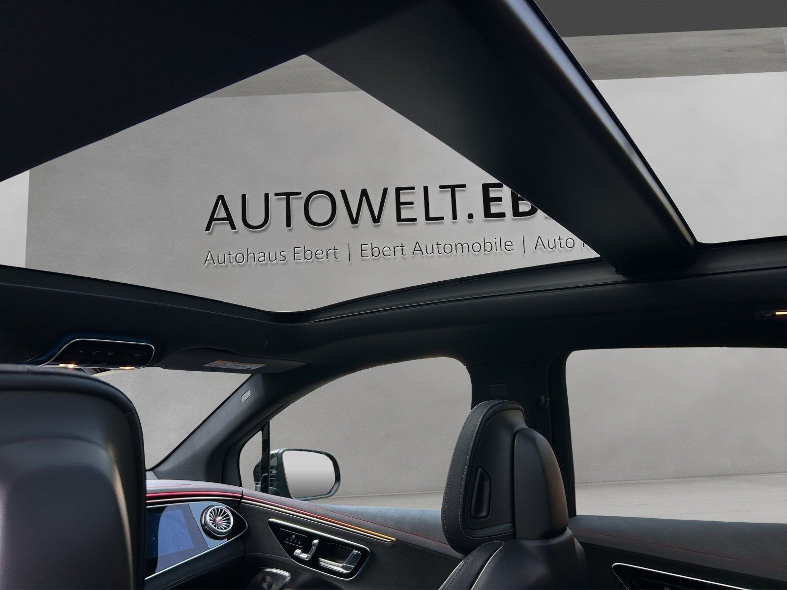 Fahrzeugabbildung Mercedes-Benz EQE350 4M SUV AMG Prem HYPER AIRMATIC AHK HAL WP