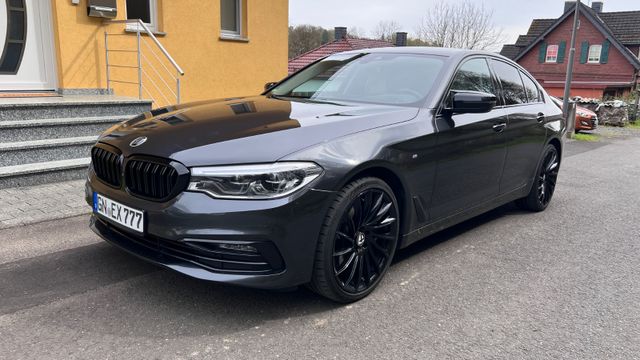 BMW 540i xDrive Luxury Line