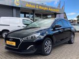 Hyundai i30 Kombi YES! 1,6 CRDi Automatik / NAVI / - Hyundai i30 mit Diesel-Antrieb: Kombi, Automatik