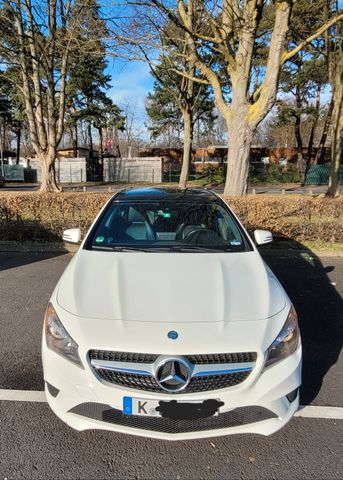 MERCEDES-BENZ CLA 250 4MATIC DCT -