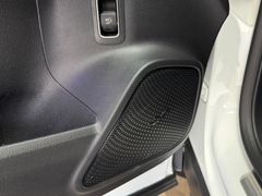MERCEDES-BENZ GLB 35 AMG*CAM*AMBIENTE*AHK*ACC*NIGHT*SOUND*LED*