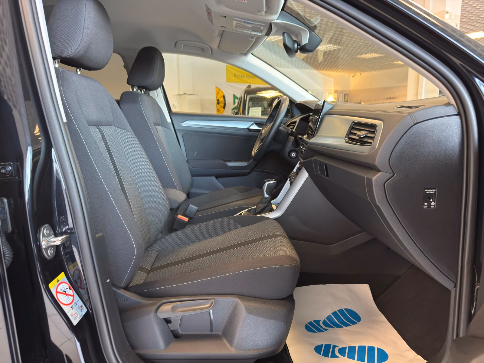 Volkswagen T-Roc 1.5 TSI DSG Life*AHK*LED*Navi*SHZ*PDC*, миниатюра 14