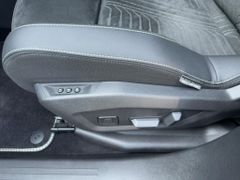 Foto Nummer 17: PEUGEOT 5008