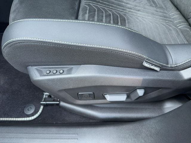 Foto Nummer 17: PEUGEOT 5008