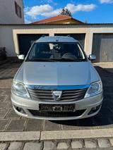 Dacia Logan 1.6 Benzin 112.000km - gebrauchte Dacia Logan aus dem Jahr 2011