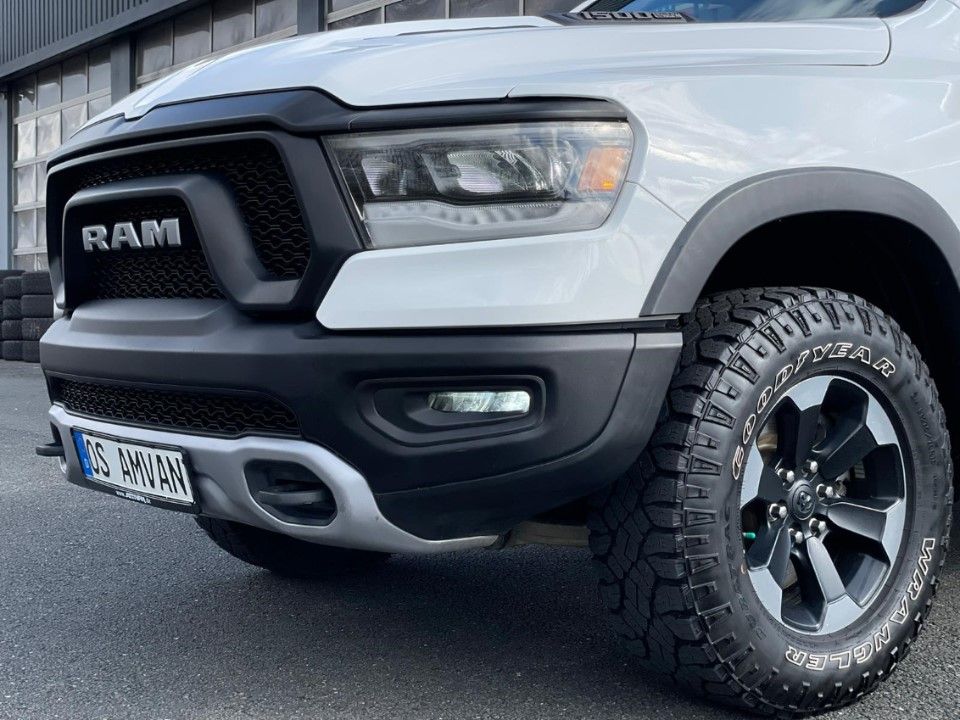 Fahrzeugabbildung Dodge RAM GEN5 Rebel CrewCab HEMI 4x4 74 TKM Mwst.