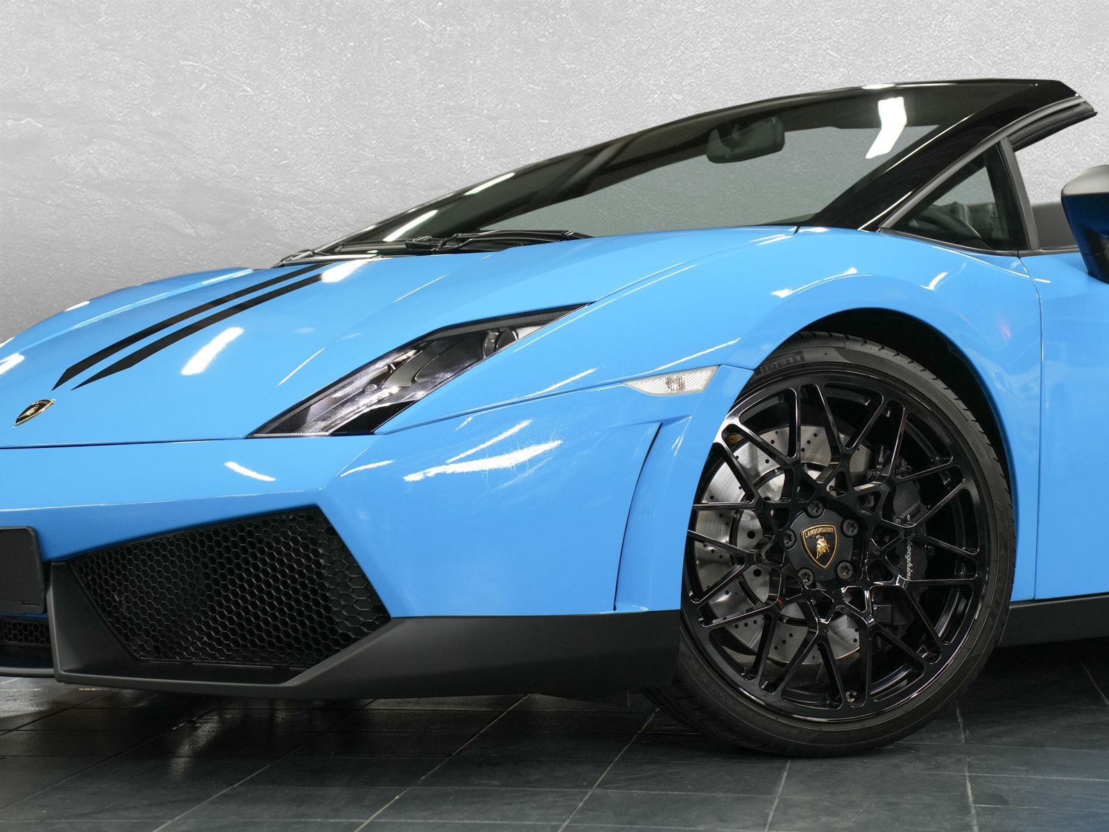 Fahrzeugabbildung Lamborghini Gallardo LP 560Spyder - Lift|19"Apollo|Q-Citura