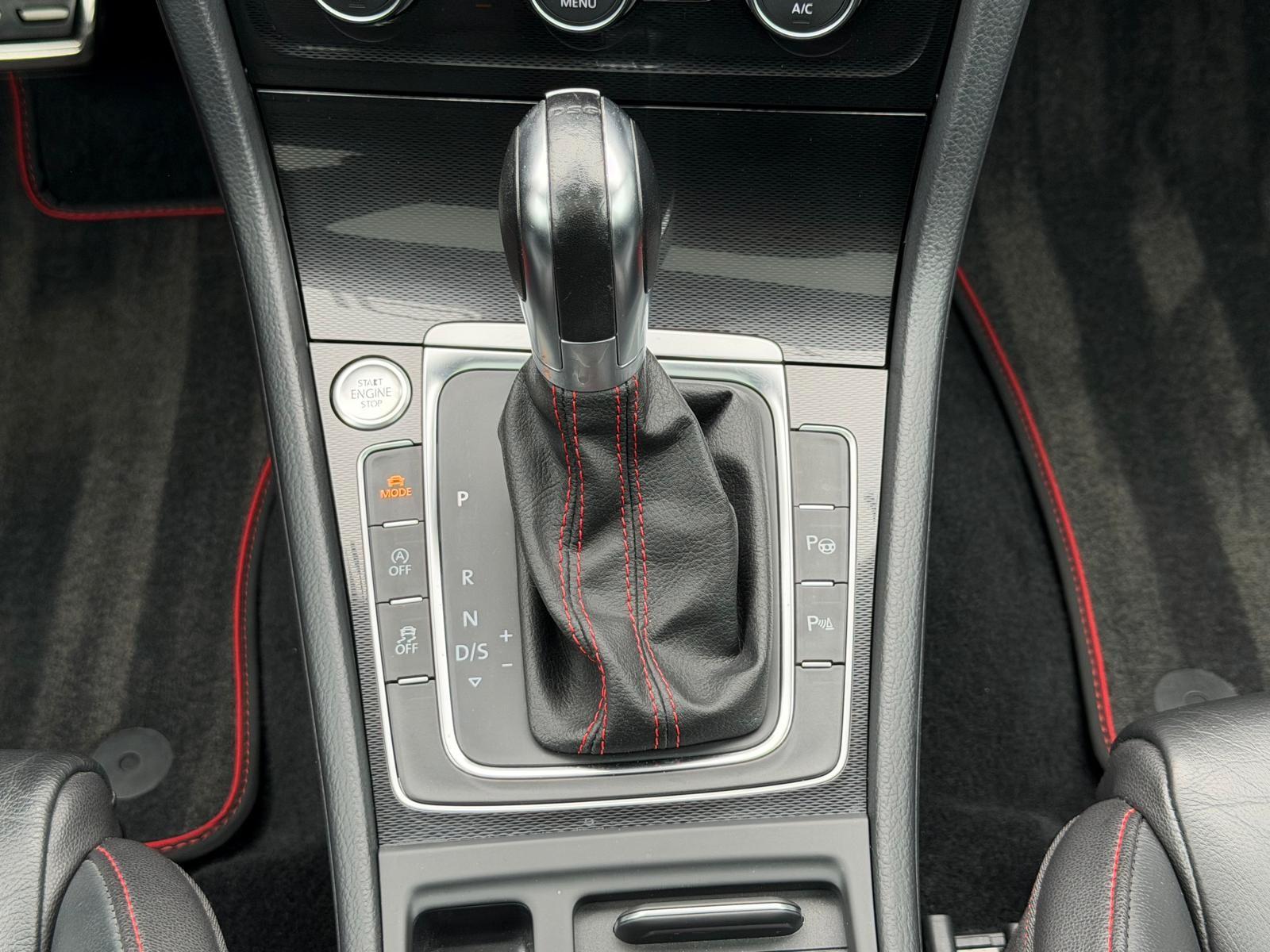 Volkswagen Golf VII Lim. GTI Performance + JP PERFORMANCE +