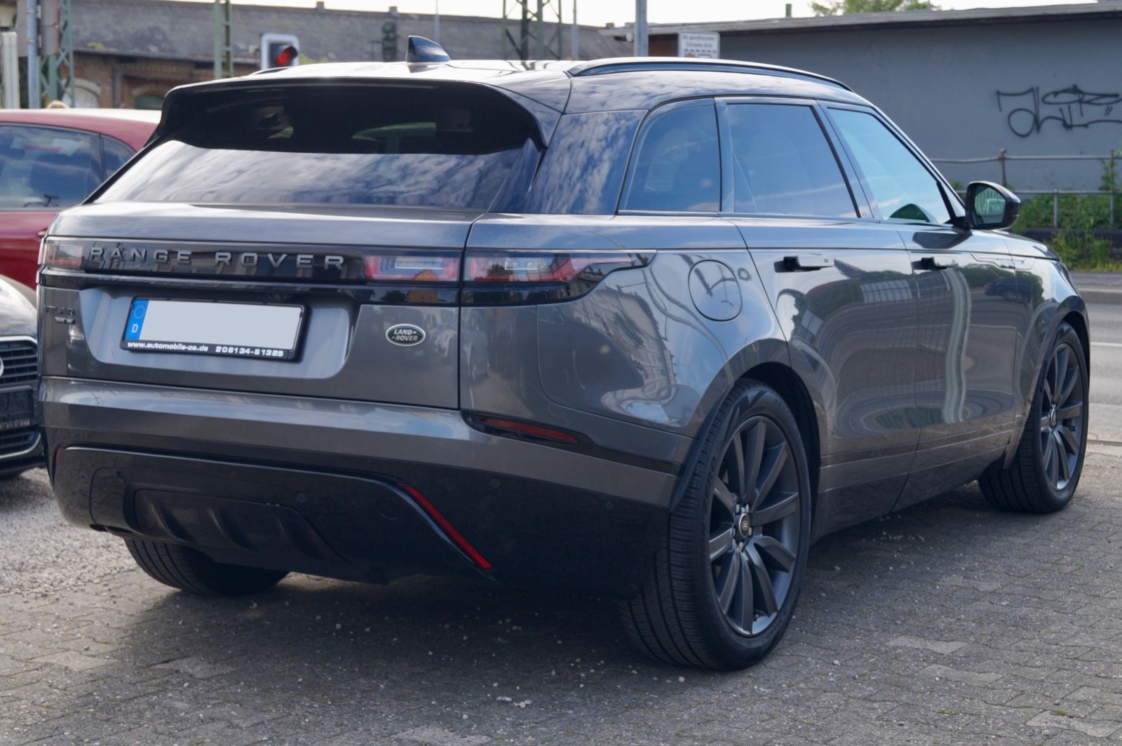 Fahrzeugabbildung Land Rover RANGE ROVER VELAR R-DYNAMIC*PANO+21`LM+MATRIX*