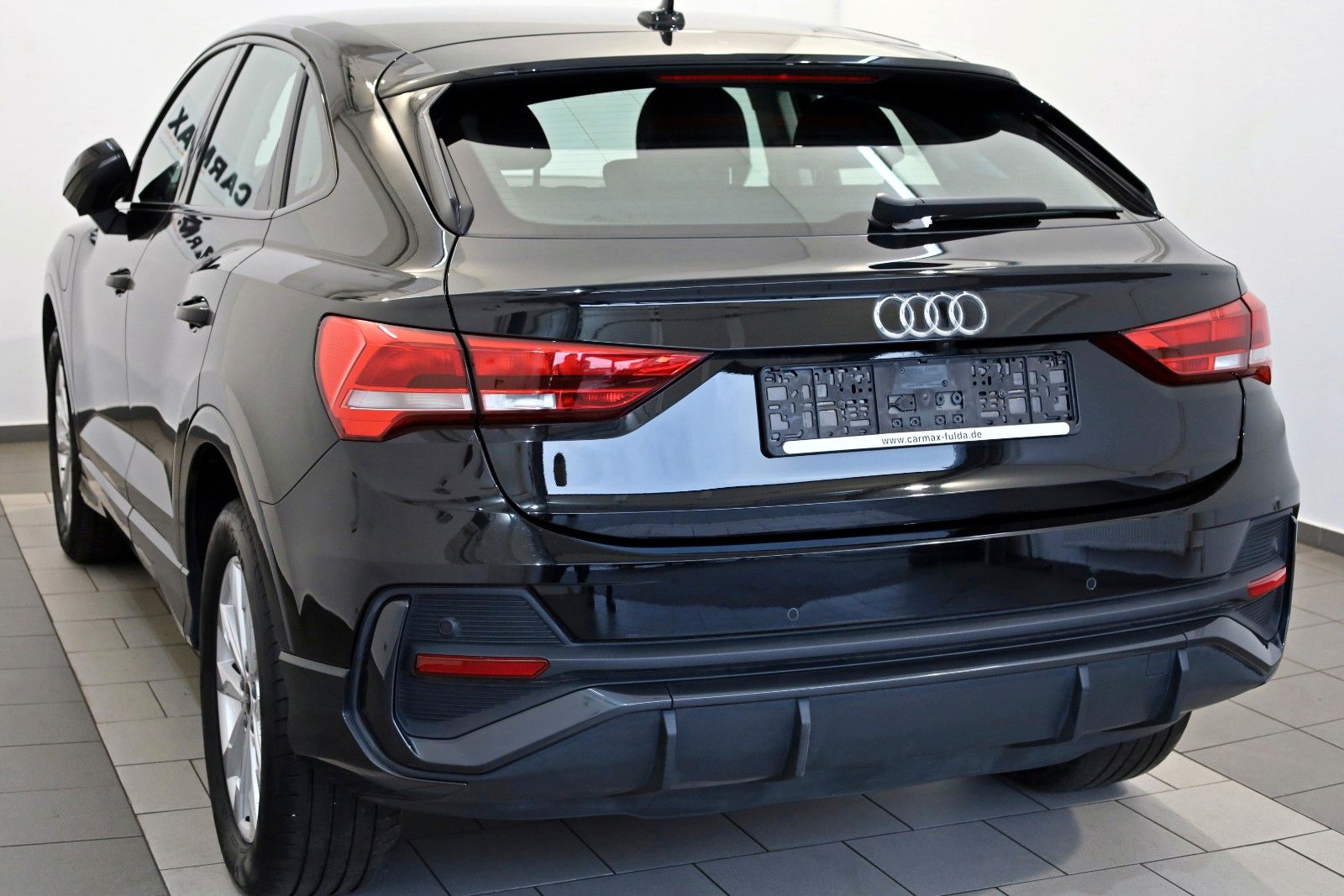 Fahrzeugabbildung Audi Q3 Sportback 45 TFSI e,Leder,Navi,LED,SH,Kamera